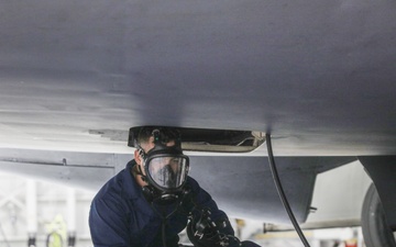 MXS conducts annual confined space training