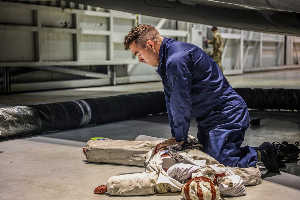 MXS conducts annual confined space training
