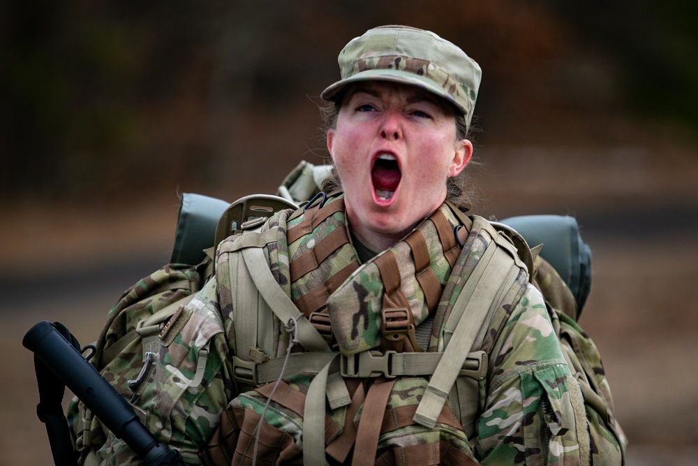 american soldiers fighting