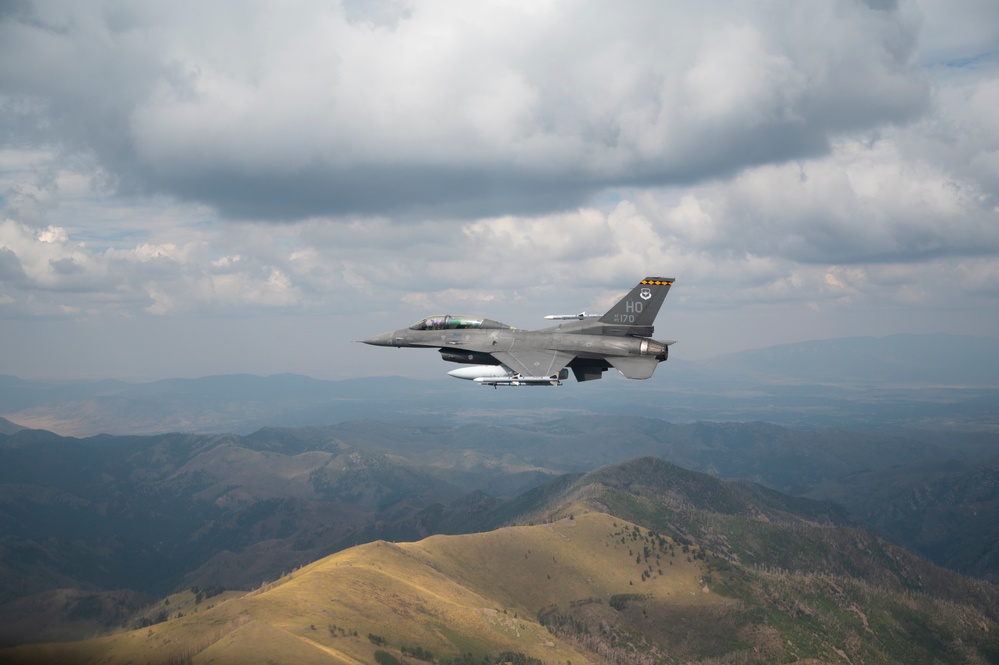 8th Fighter Squadron trains combat-ready pilots