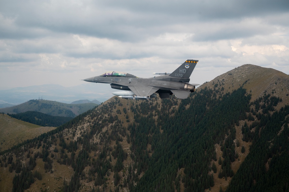 8th Fighter Squadron trains combat-ready pilots