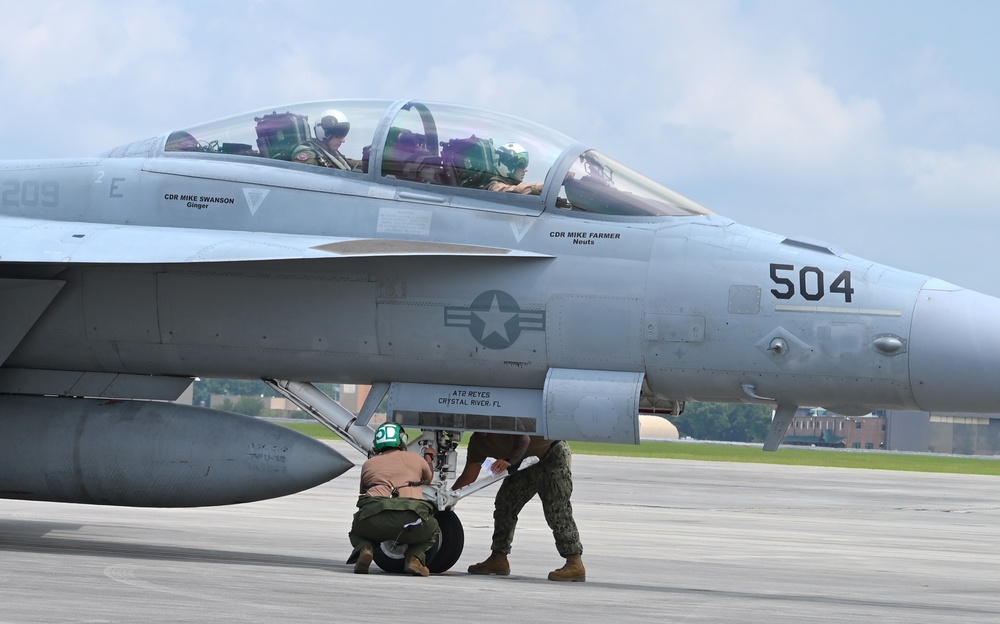 U.S. Navy Electronic Attack Squadron (VAQ) 209 trains at the Air Dominance Center