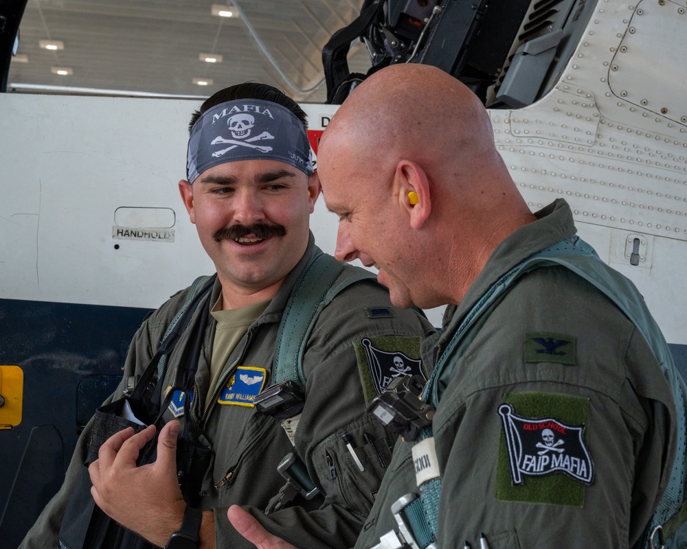 Col Davidson T-6 flight