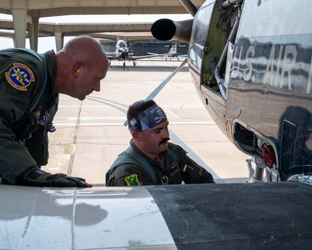 Col Davidson T-6 flight
