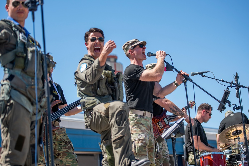 Gowen Thunder airshow shakes Idaho