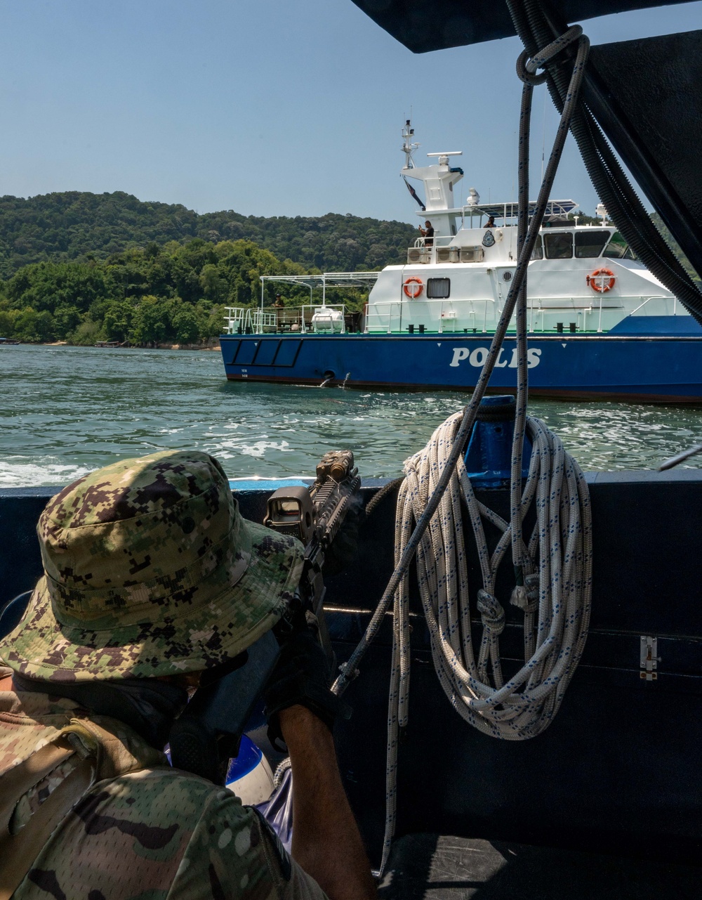 NSW, Royal Malaysian Police Maritime Force conduct joint maritime interdiction operations