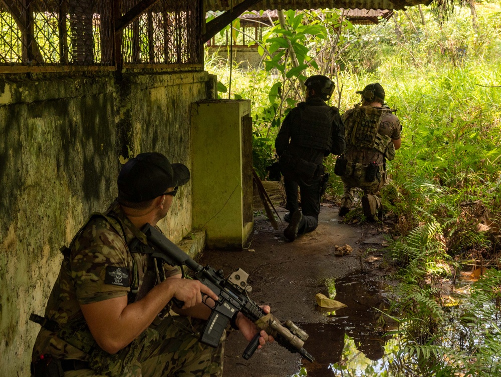 NSW, Royal Malaysian Police Maritime Force conduct joint maritime interdiction operations