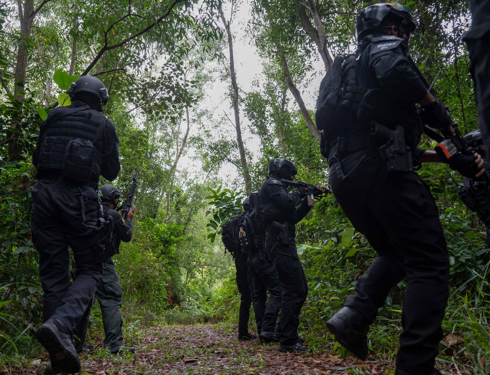 NSW, Royal Malaysian Police Maritime Force conduct joint maritime interdiction operations