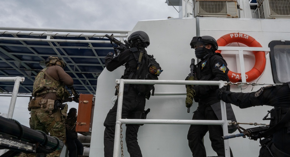 NSW, Royal Malaysian Police Maritime Force conduct joint maritime interdiction operations