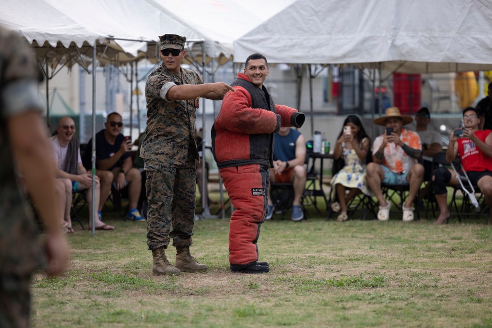 VMGR-152 Has Fun in the Sun During Annual Family Day