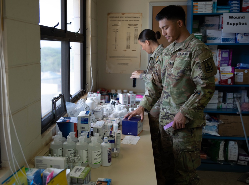 JTF-50 Medics Conduct Roving Medical Checks in Maui