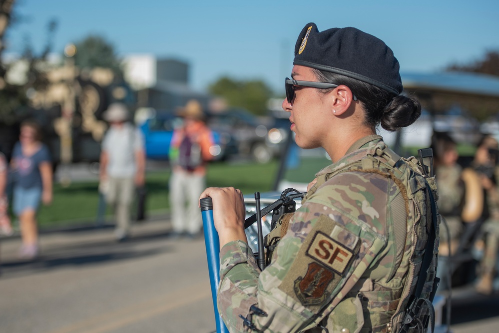 Gowen Thunder airshow shakes Idaho