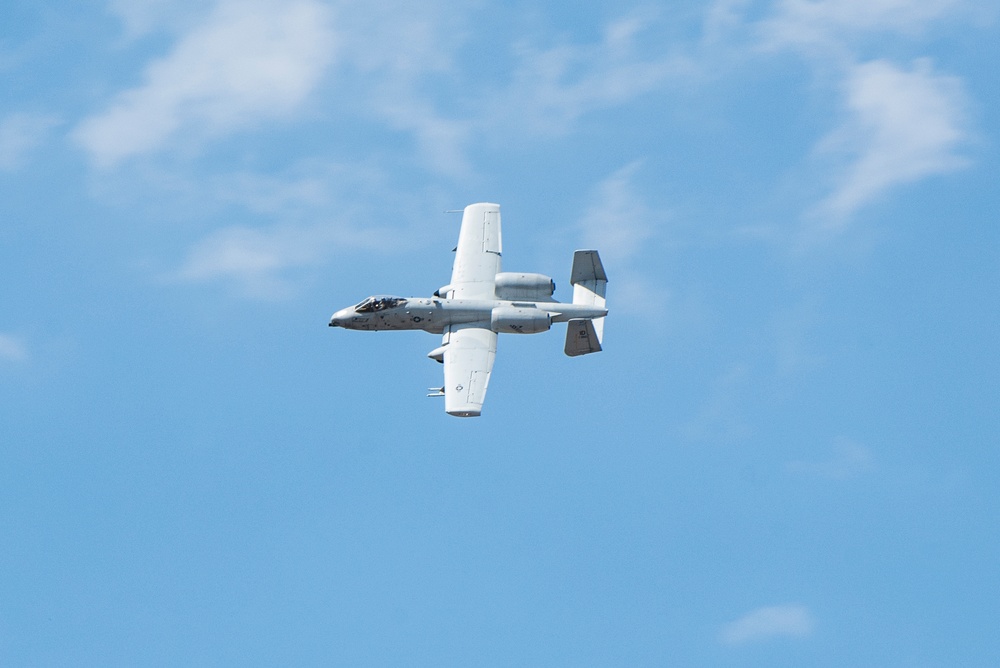 Gowen Thunder airshow shakes Idaho