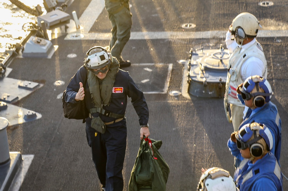 HSC-6 Flight Quarters Aboard USS Decatur