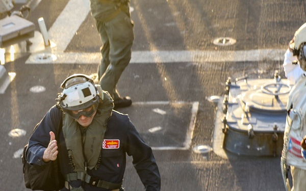 HSC-6 Flight Quarters Aboard USS Decatur