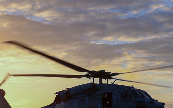 HSC-6 Flight Quarters Aboard USS Decatur