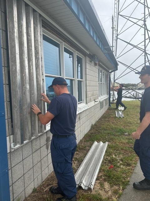 US Coast Guard units prepare for Hurricane Idalia