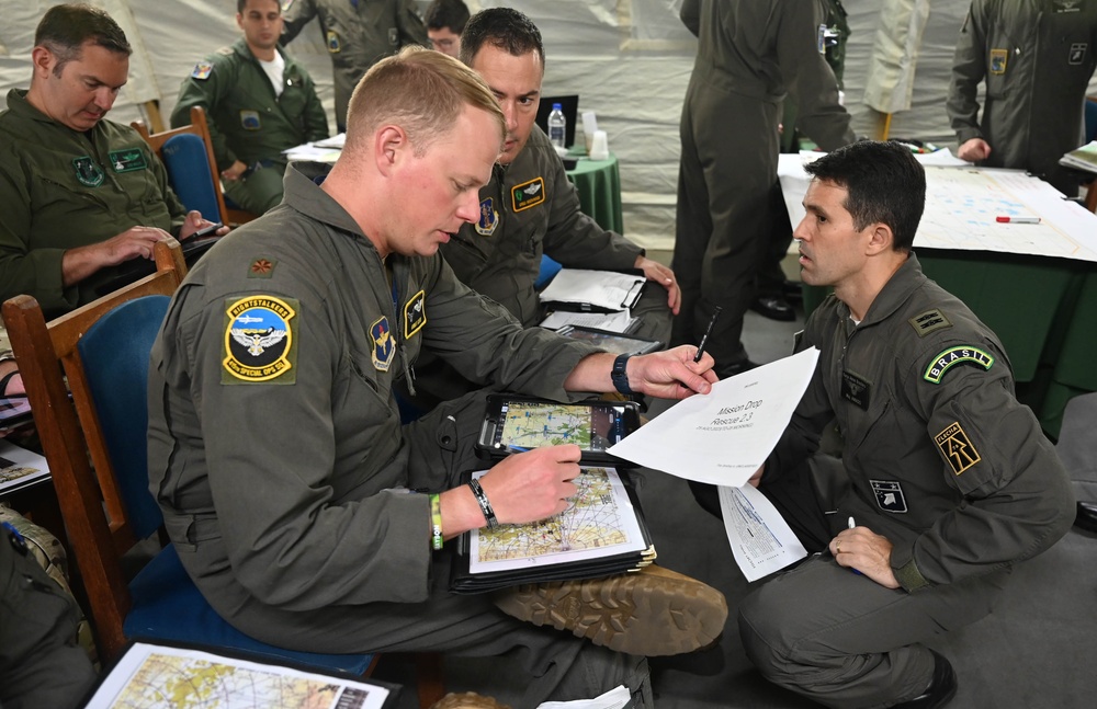 New York Air National Guard trains with Brazilians