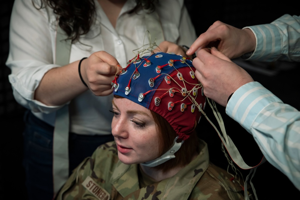 AFRL researchers enhance decision making, performance in Airmen, Guardians