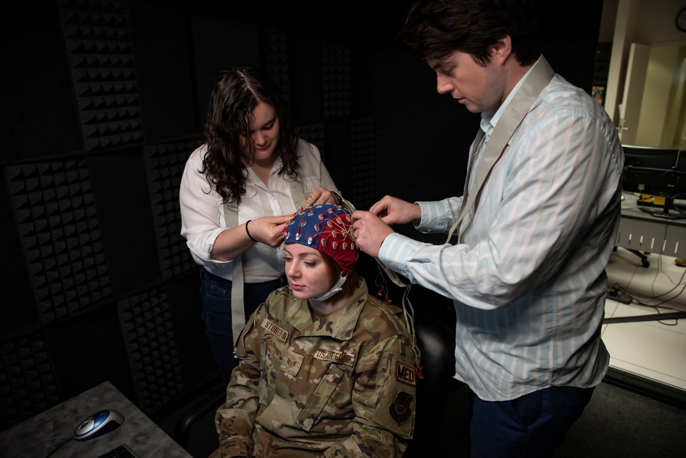 AFRL researchers enhance decision making, performance in Airmen, Guardians