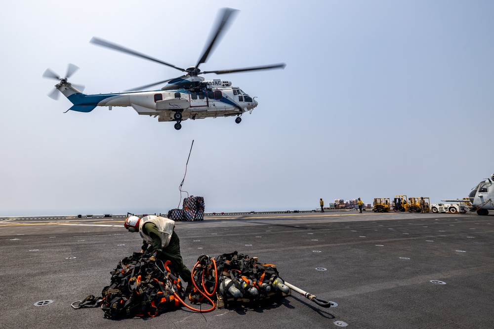 DVIDS - Images - The 26th MEU/BAT ARG Conducts A Replenishment At Sea ...