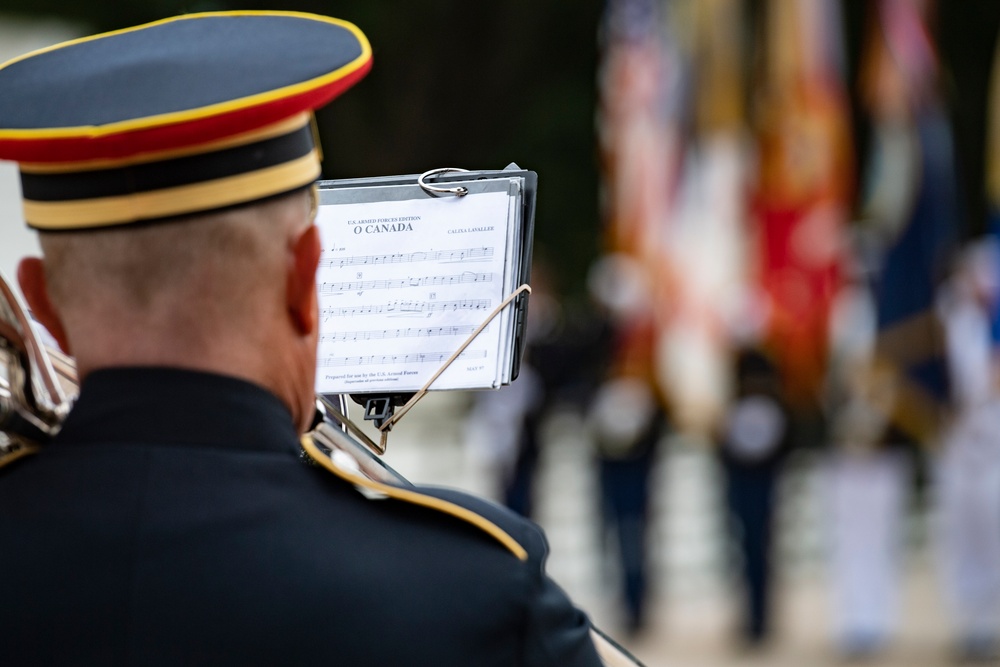 Canadian Chief of Defence Staff Gen. Wayne Eyre Participates in an Armed Forces Full Honors Wreath-Laying Ceremony at the Tomb of the Unknown Soldier