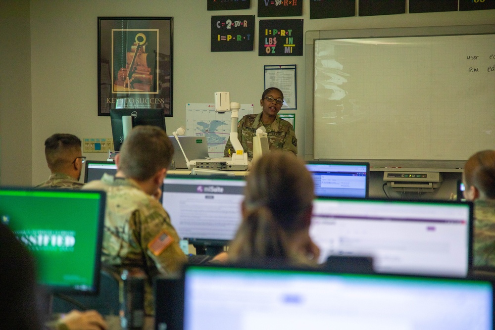 HR Soldiers hone their skills through ‘Regulator University’