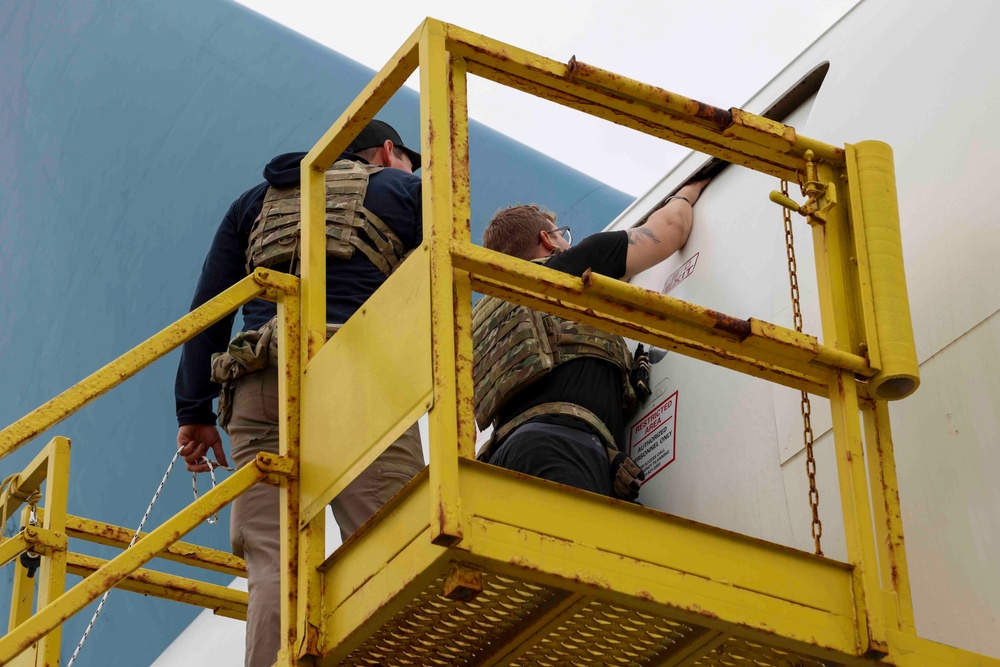 Beale EOD participates in the Bomb Squad Response to Transportation Systems exercise