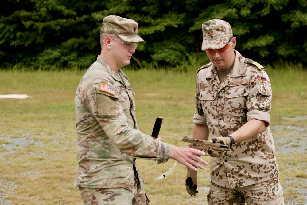 MIRC Soldiers compete to earn German Armed Forces Proficiency Badge