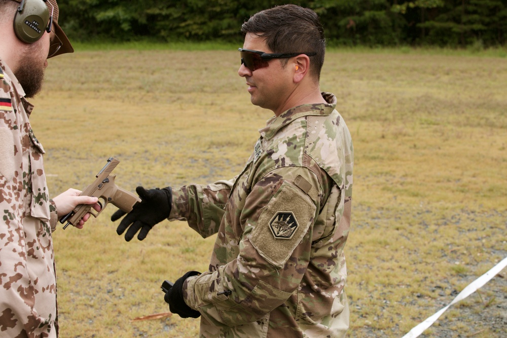 MIRC Soldiers compete to earn German Armed Forces Proficiency Badge