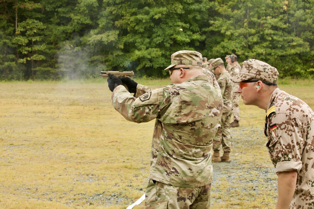 MIRC Soldiers compete to earn German Armed Forces Proficiency Badge