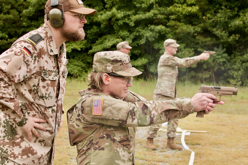 MIRC Soldiers compete to earn German Armed Forces Proficiency Badge