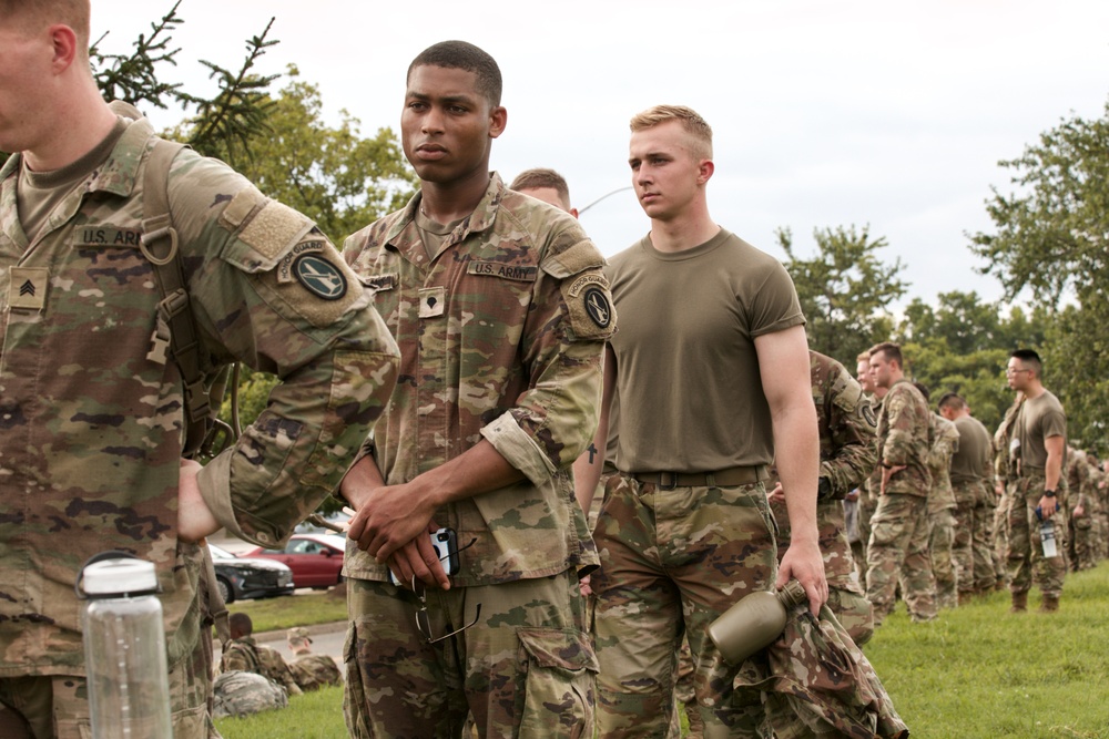 MIRC Soldiers compete to earn German Armed Forces Proficiency Badge