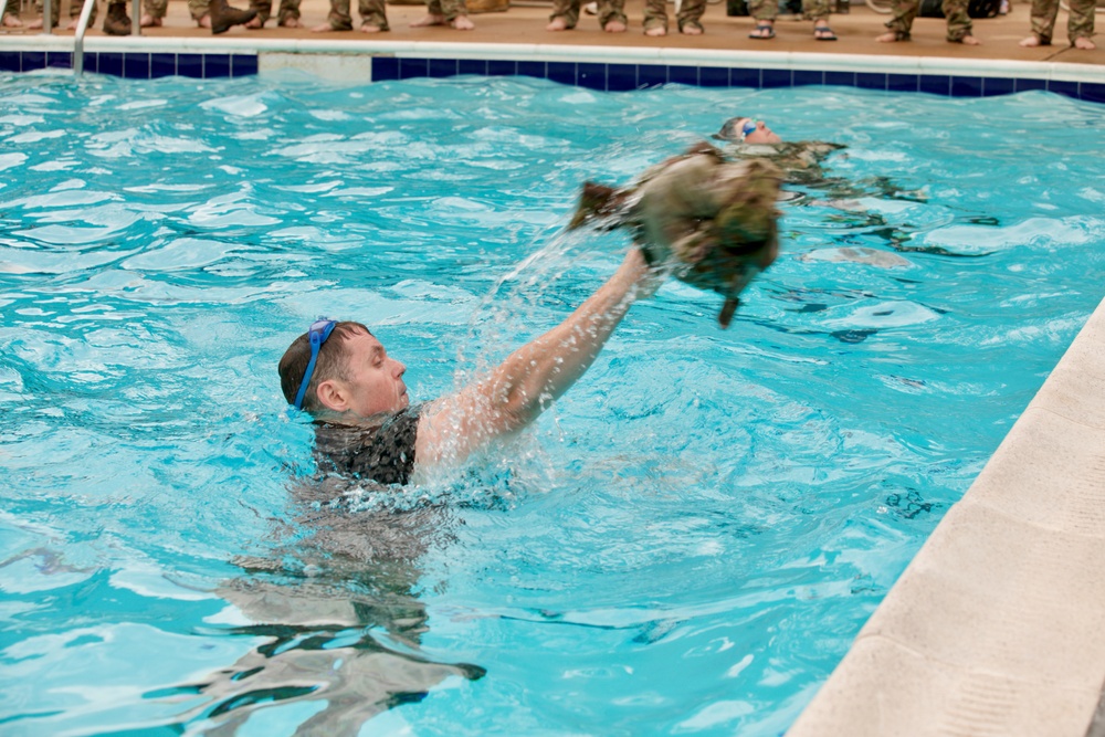 MIRC Soldiers compete to earn German Armed Forces Proficiency Badge