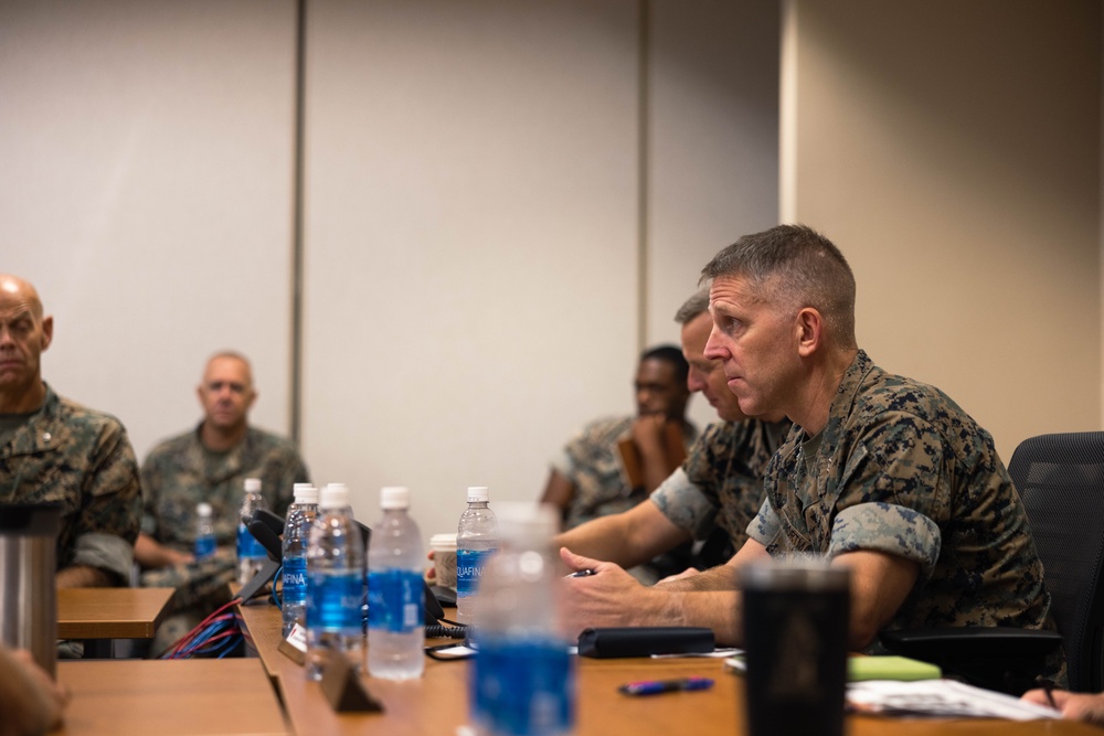 3d Marine Division Commanding General visits 3d Marine Littoral Regiment