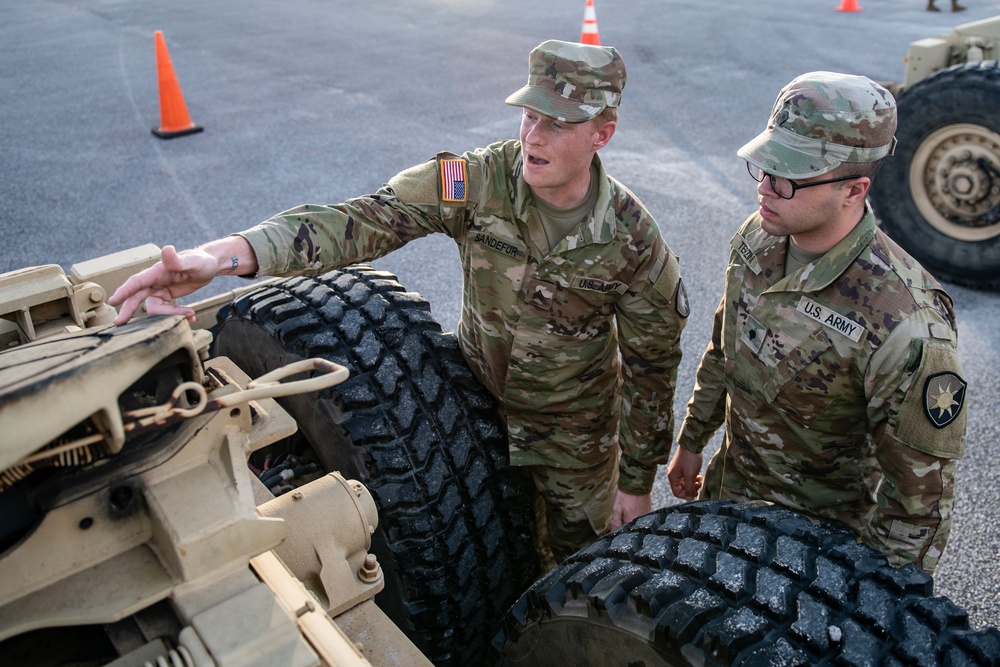 FL National Guard convoy inspection training for Hurricane Idalia