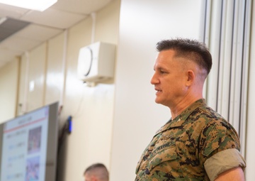 U.S. Military Seeks to Promote Understanding Among Local Residents / 米軍 地元住民の理解促進を模索