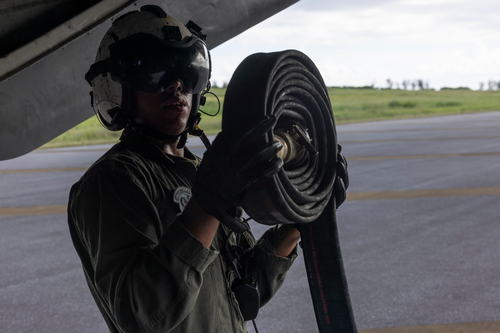 HMH-462 AND HMLA-169 CONDUCT ADGR