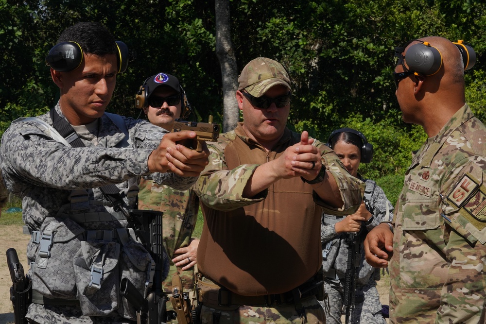 ADLA/ Relámpago 2023: Knowledge Exhange on Weapons, Tactics and Procedures