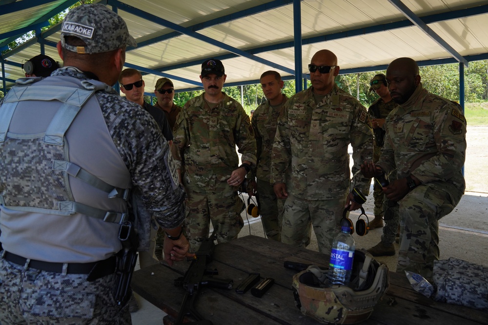 ADLA/ Relámpago 2023: Knowledge Exhange on Weapons, Tactics and Procedures