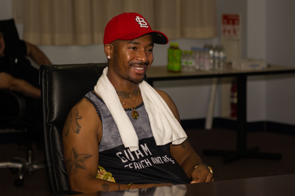 Chingy Visits Misawa