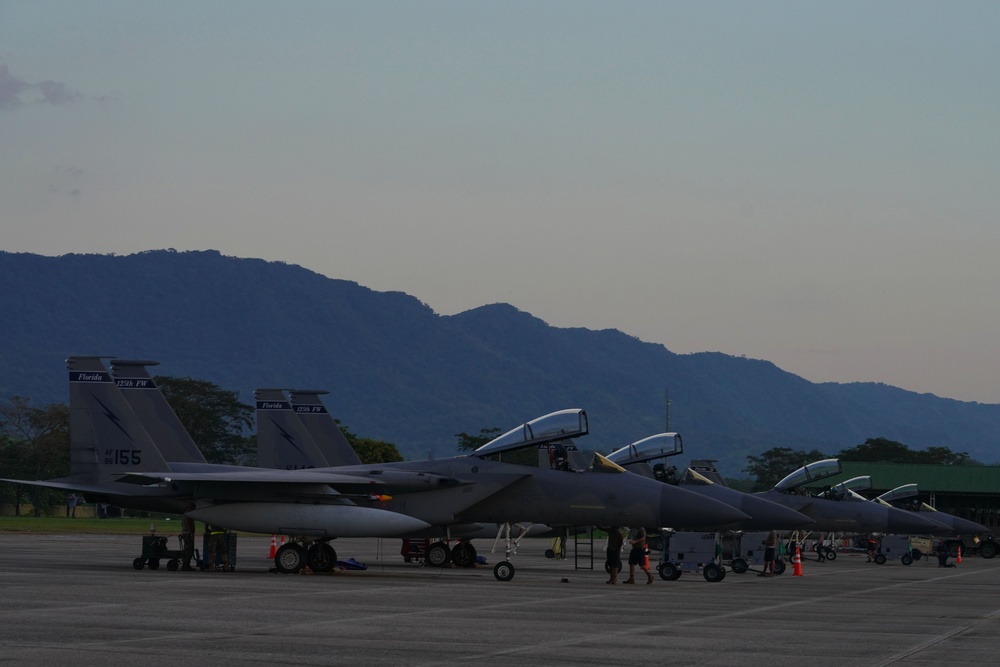 ADLA/ Relámpago 2023: Night Sortie
