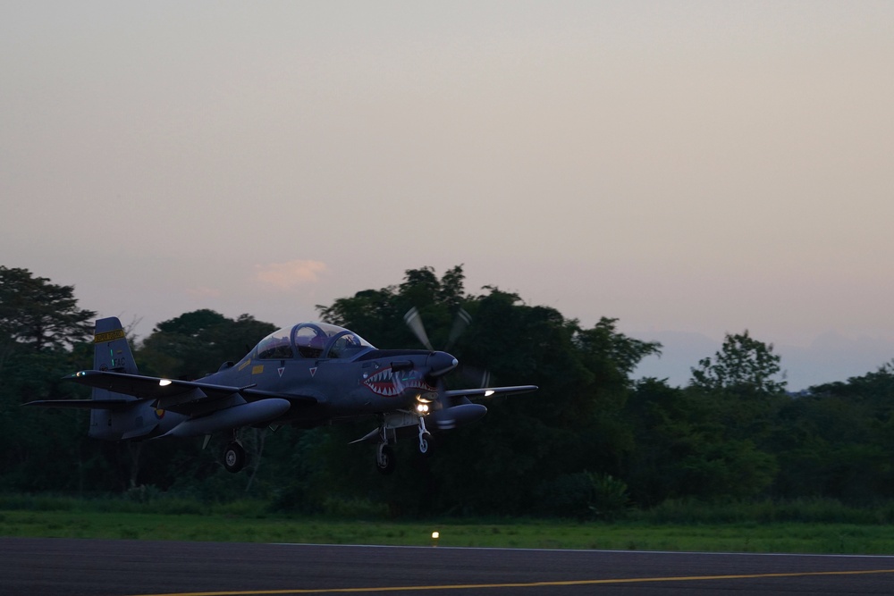 ADLA/ Relámpago 2023: Night Sortie