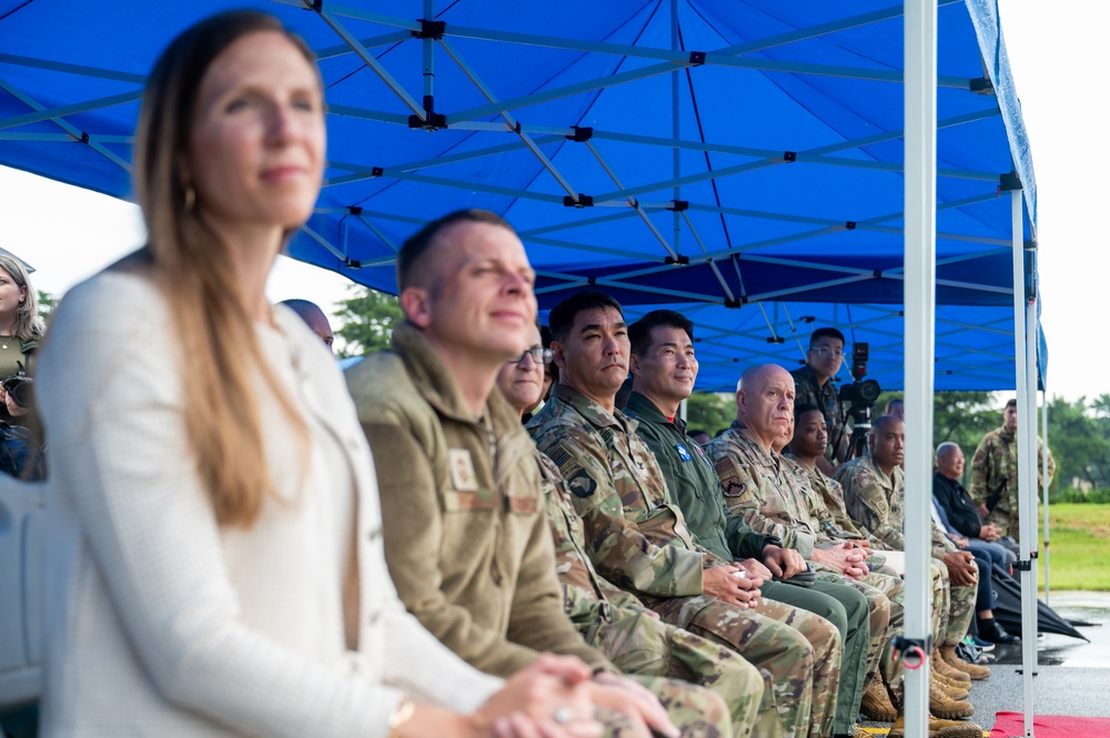 8th Fighter Wing cuts open a new runway
