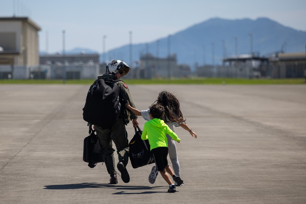 Home Sweet Home; Carrier Air Wing 5 Returns to MCAS Iwakuni