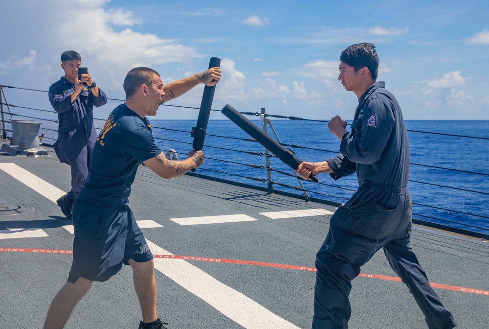 USS Howard (DDG 83) Sailors Take Security Reaction Force Basic (SRF-B) Course