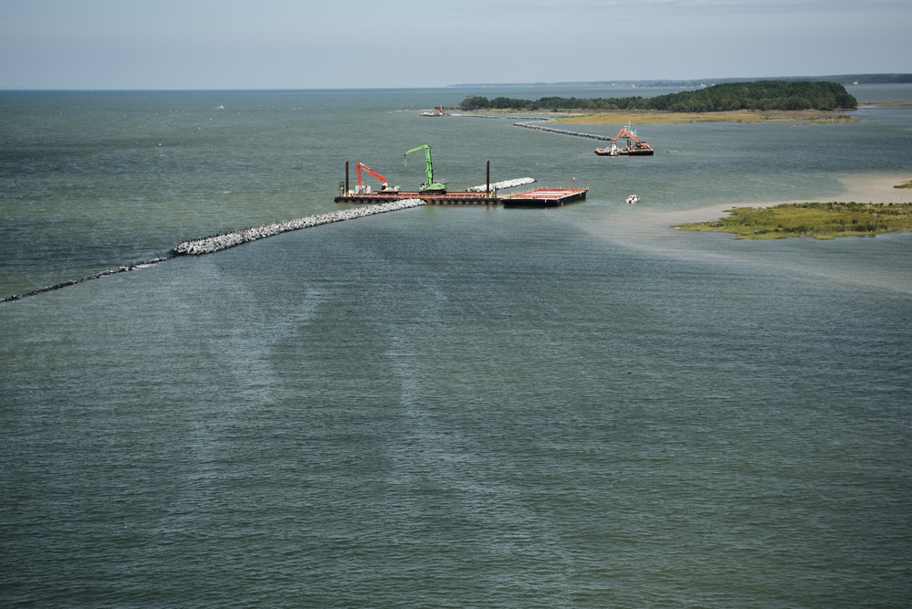 Baltimore District Hosts Senate Staff for Chesapeake Bay Projects Tour