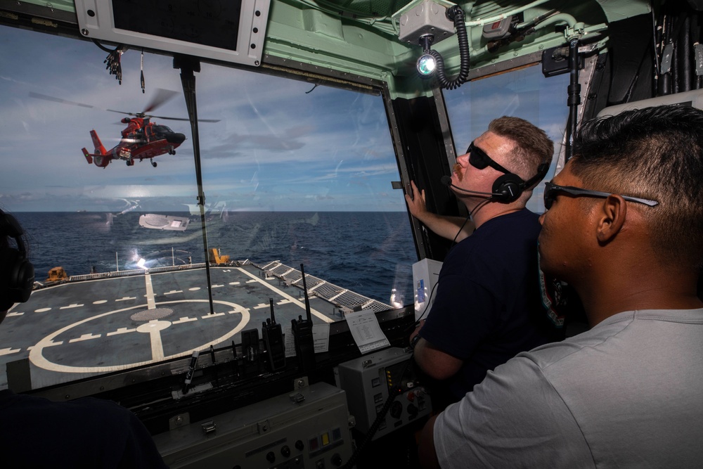 Malaysian Observers Take Part in Flight Ops on USCGC Munro
