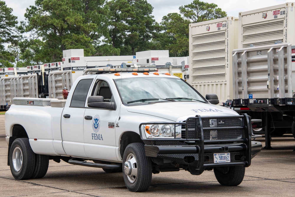 FEMA &amp; Corps of Engineers prep for Hurricane Idalia support