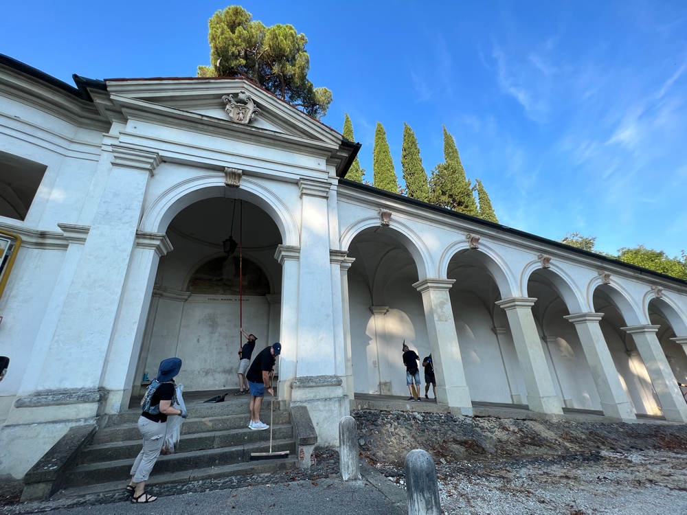 US Soldiers and Alpini team up for annual Monte Berico cleanup